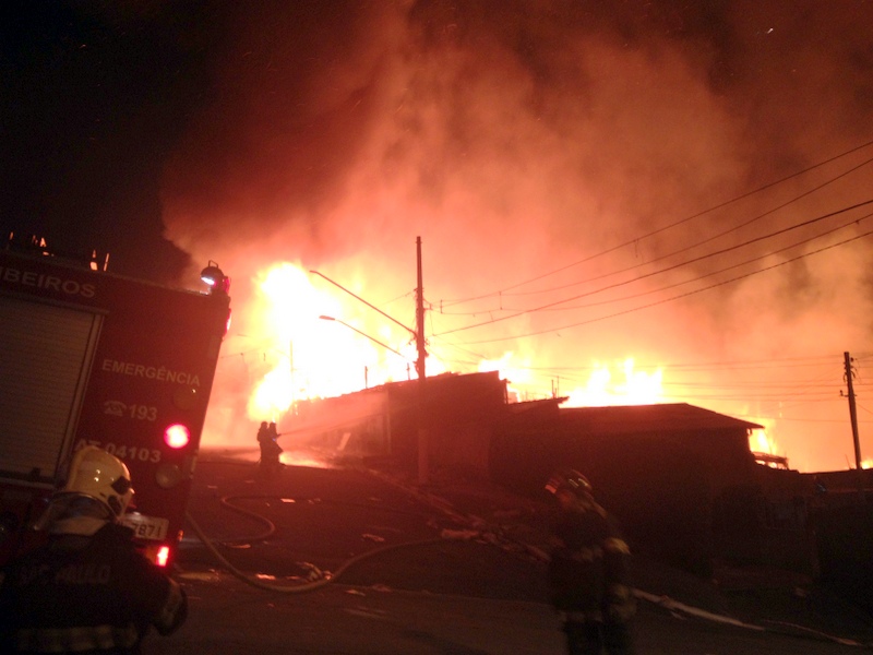 8 de setembro incêndio campo belo foto 2