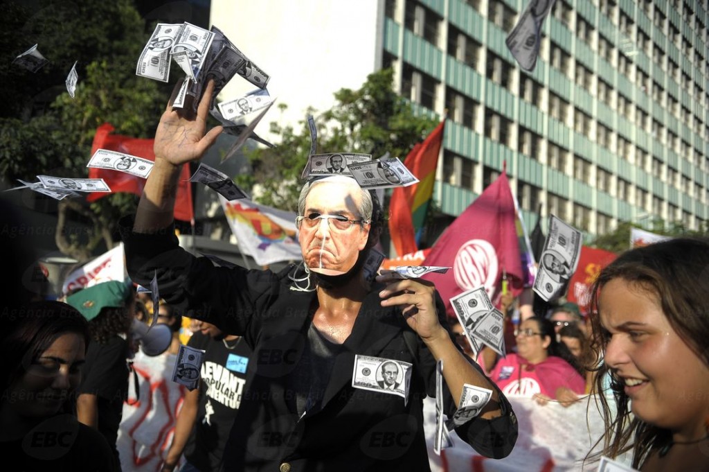 protestos dia 16 de dezembro