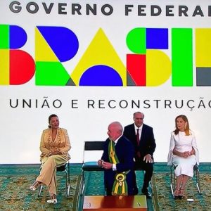 reconstrução se faz com união e mobilização